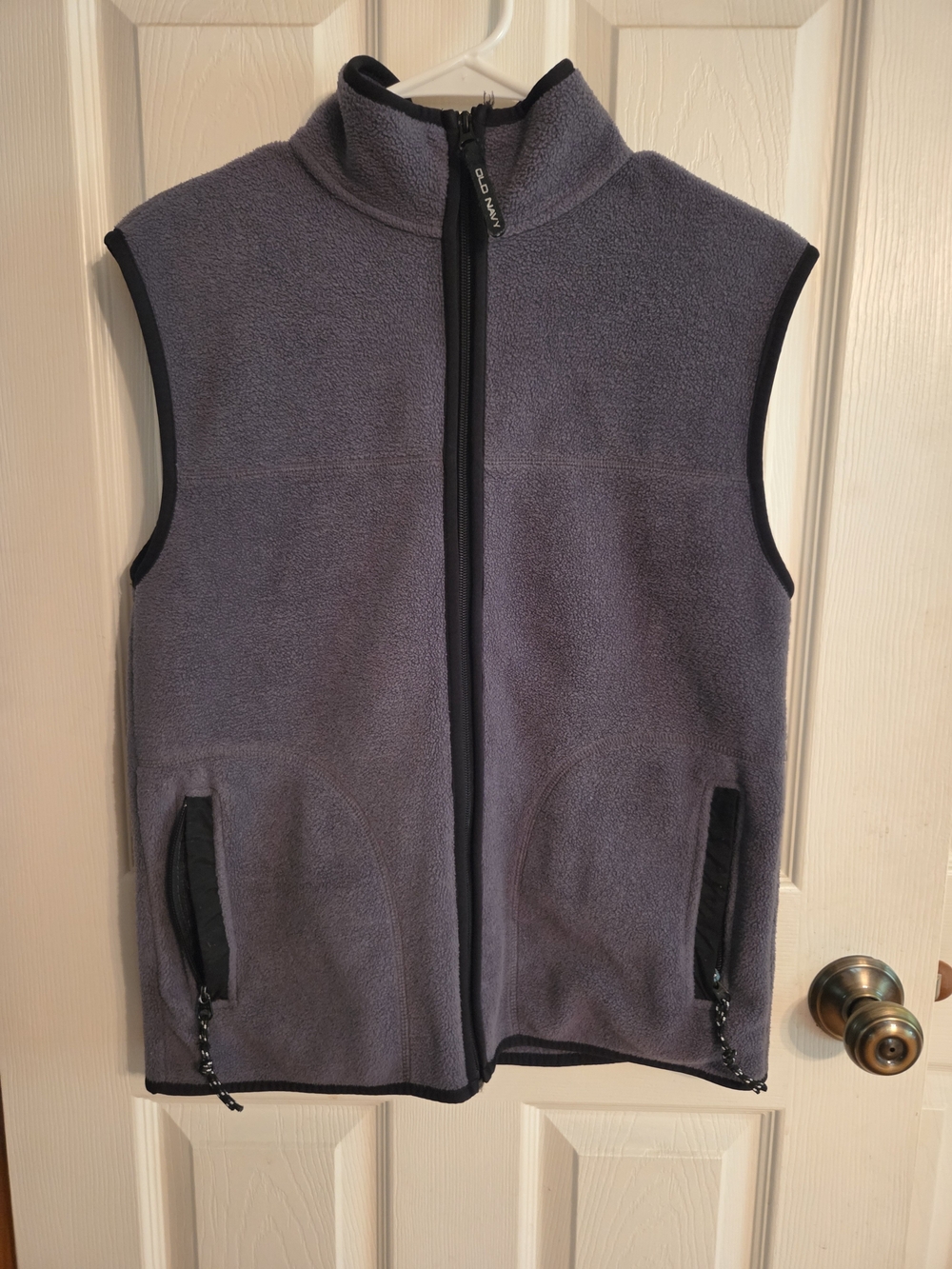 Old Navy Girls Size 12 Gray Fleece Full Zip Vest Black Trim